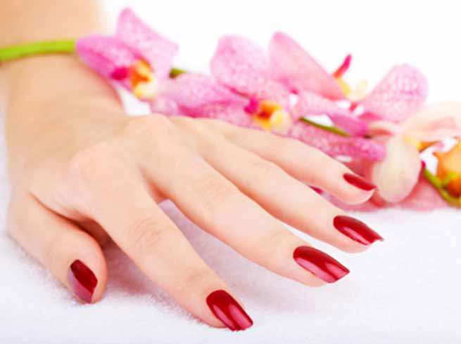 Nail Care Tips And Tricks,Beauty Tips: इन घरेलू नुस्खों से पीले नाखूनों को  बनाएं गुलाबी, कुछ ही दिनों में बढ़ाएं हाथों की खूबसूरती - 4 best tips to  make your nails pink