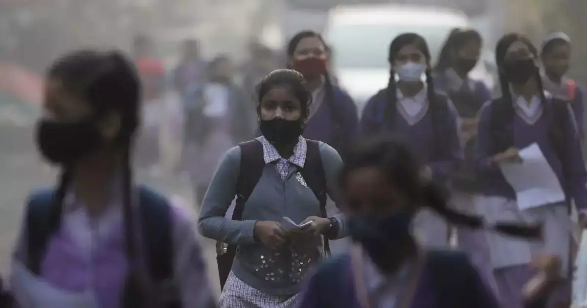 Delhi School Closed: दिल्ली में शनिवार से 8 नवंबर तक बंद रहेंगे प्राइमरी  स्कूल, बढ़ते प्रदूषण के बीच सरकार का ऐलान - Delhi Government Orders Closure  Of Primary Schools Due To Rise
