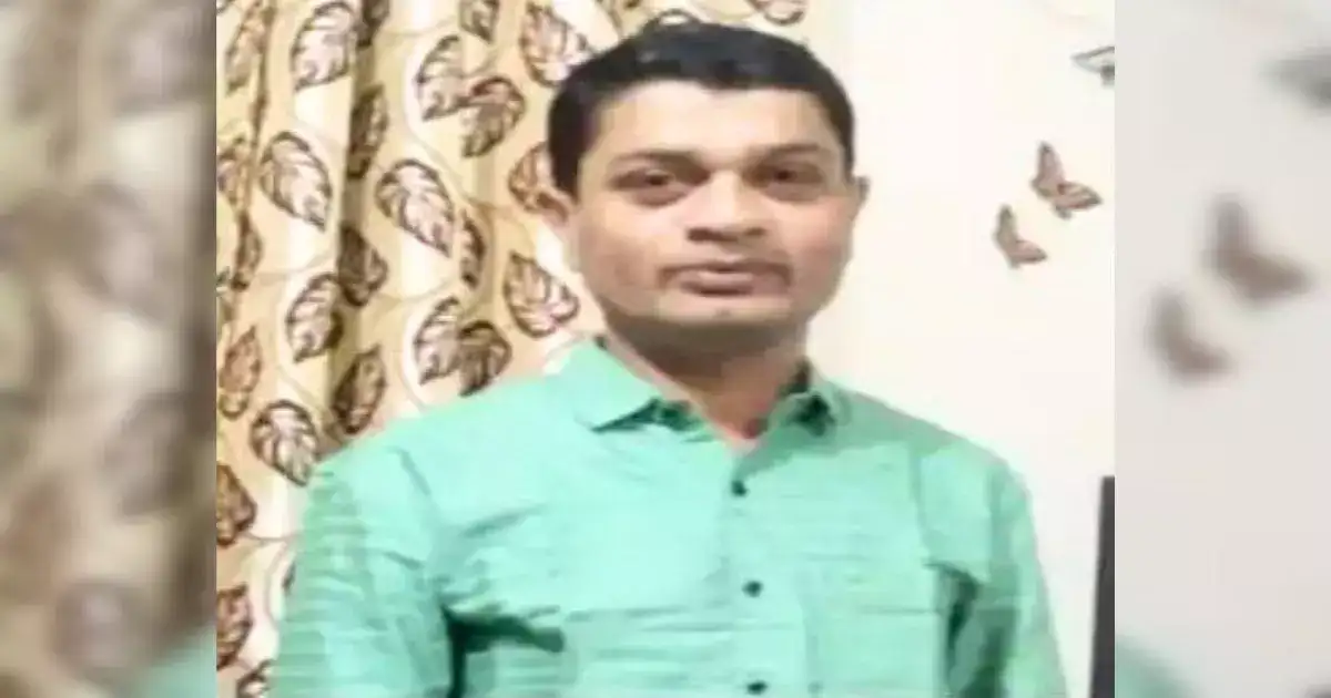 जुन्या भांडणाचा राग, मित्रावर वार; डोक्यात दगड घालून संपवलं, नाशकात हत्येची हादरवणारी घटना जुन्या भांडणाचा राग, मित्रावर वार; डोक्यात दगड घालून संपवलं, नाशकात हत्येची हादरवणारी घटना