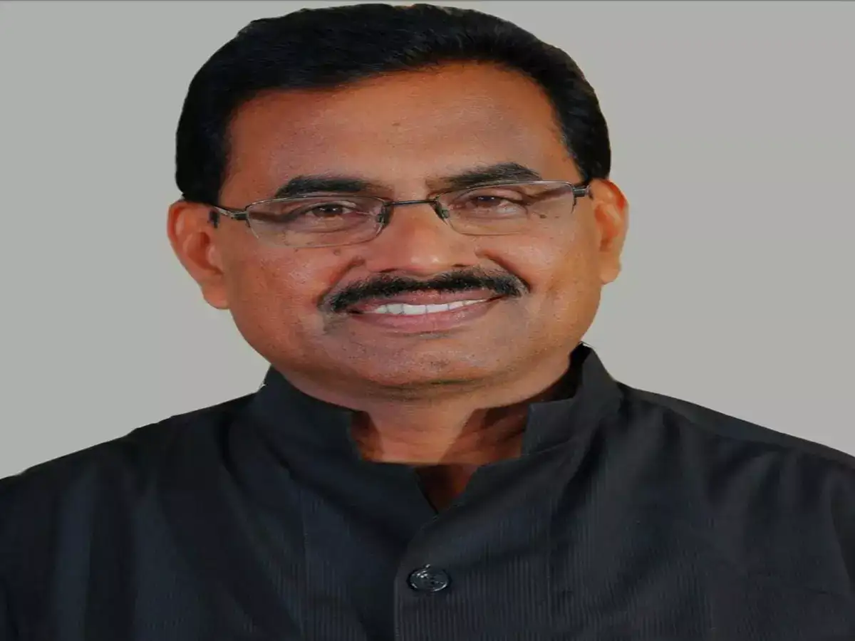 சேலம் பெரியார் பல்கலைக்கழக பதிவாளர் சஸ்பெண்ட்! விரைவில் கைது நடவடிக்கை! 