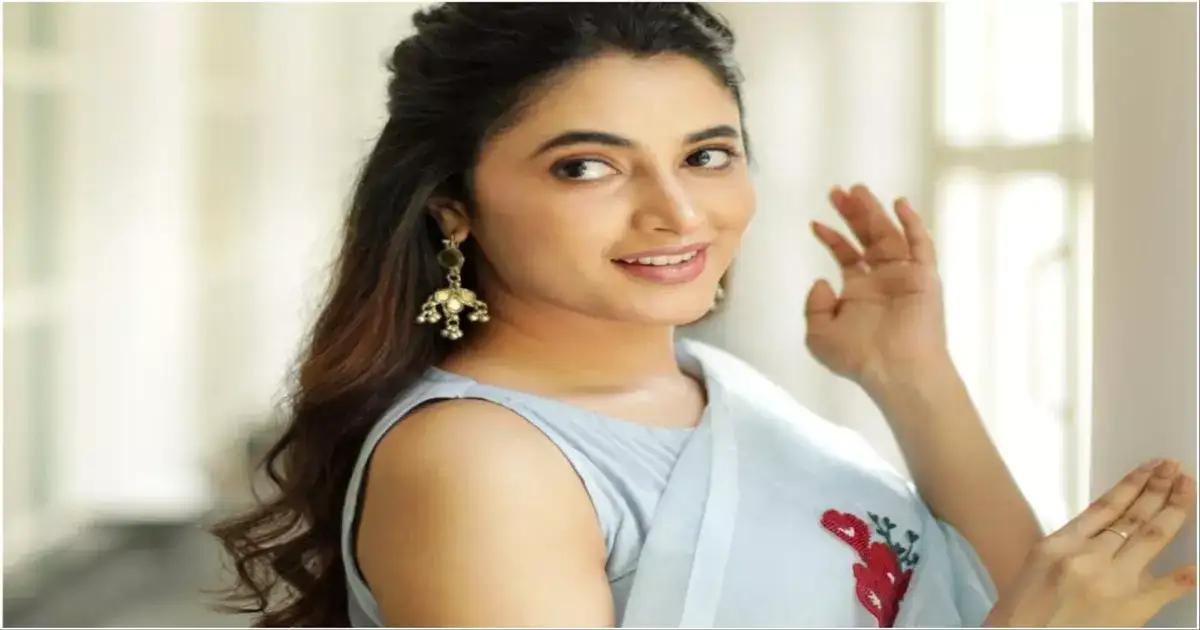 ஆறே படத்தில் நடித்த ப்ரியங்கா அருள் மோகனின் சொத்து இத்தனை கோடியா ? 