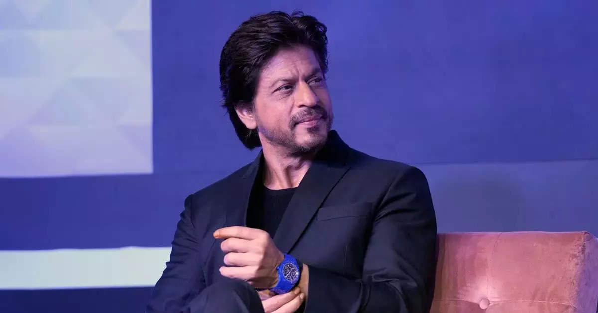 Shahrukh Khan admitted to hospital in Ahmedabad, just before the IPL match, his health suddenly deteriorated due to extreme heat.