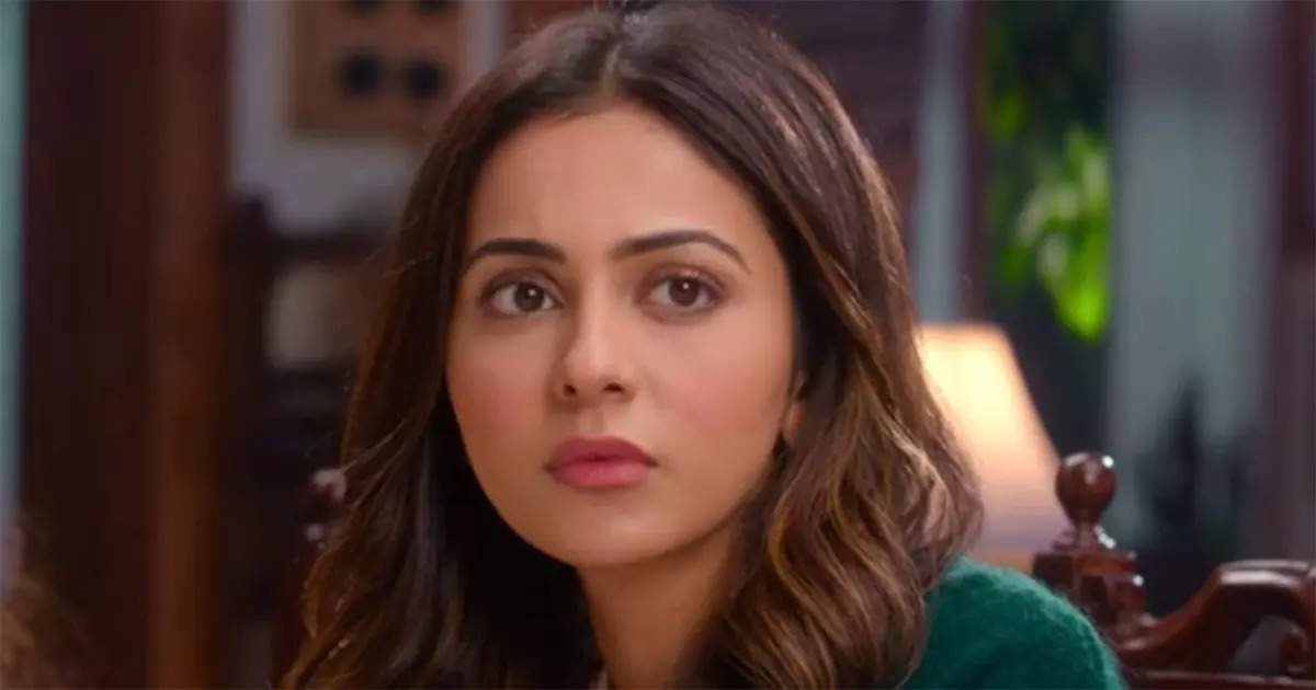 Rakul Preet Singh Replaced in Prabhas Film After 4 Days, Missed MS Dhoni Biopic Role Opposite Sushant