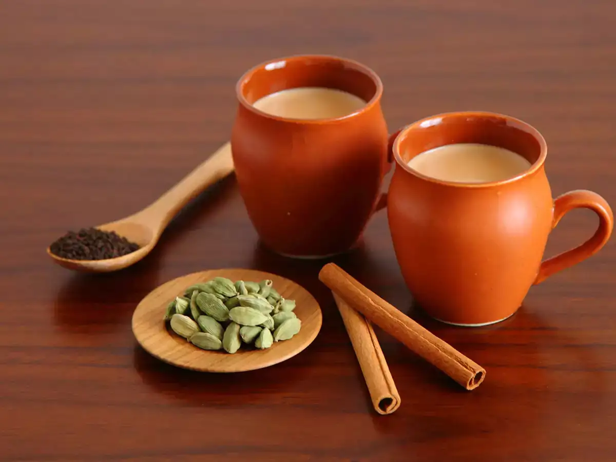 Gud ki chai ke fayde:सर्दियों में पिएं गुड़ की चाय, हैं ढेरों फायदे -  Benefits of Jaggery Tea | Navbharat Times