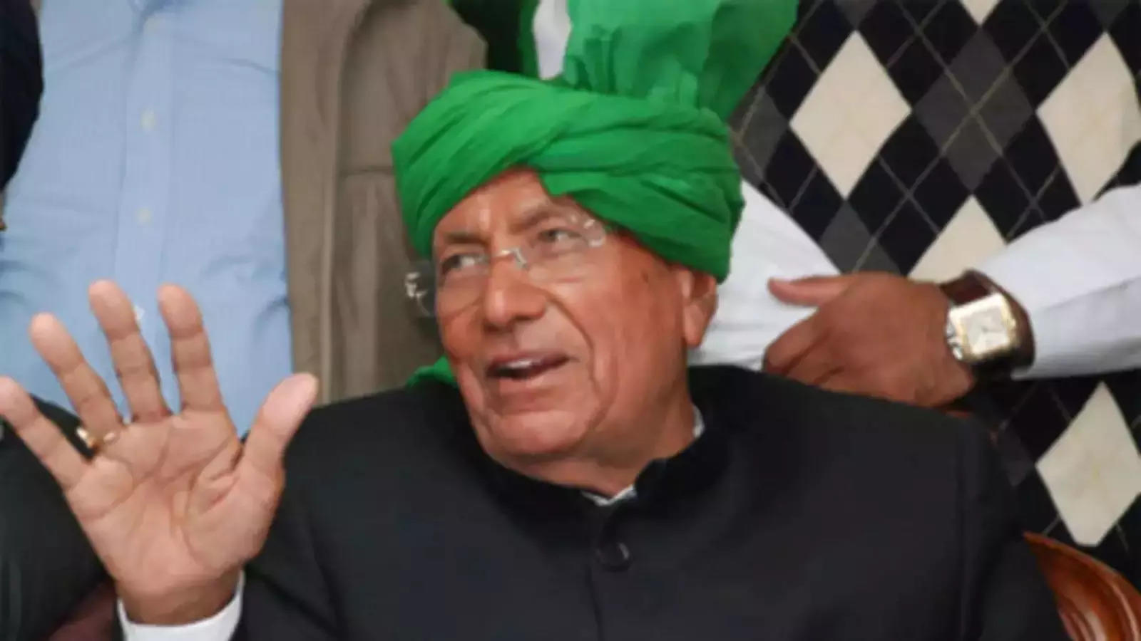 Om Prakash Chautala Education: जब एक पूर्व CM ने जेल से दी थी 10वीं परीक्षा, 86 की उम्र में हुए फर्स्ट डिवीजन पास!