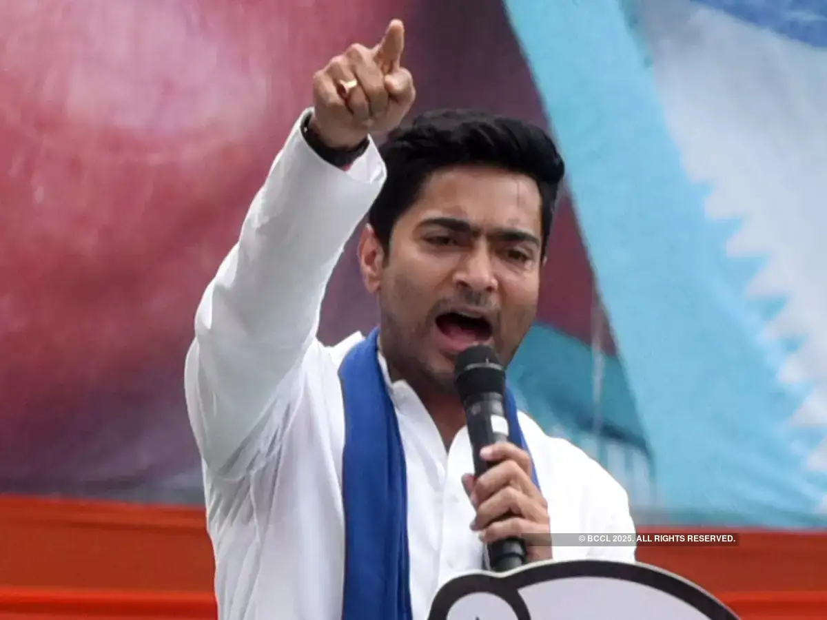 Abhishek Banerjee: বাবা মাকেও ডাক ইডির, উষ্মা অভিষেকের – abhishek banerjee expresses anger over ed summon his parents