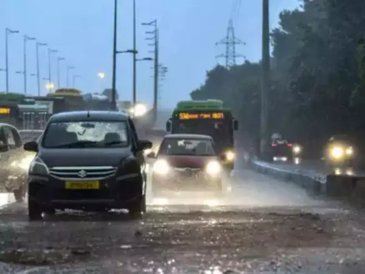 Faridabad Weather Today Misty Sunshine Visible In Faridabad Then The