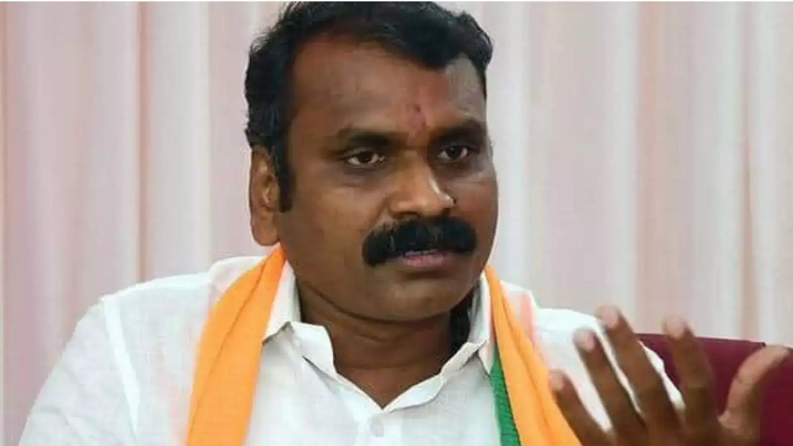 கோவை இயற்கை விவசாயிகள் மாநாடு: பிரதமர் மோடியை வரவேற்க தயாரான எல்.முருகன் 