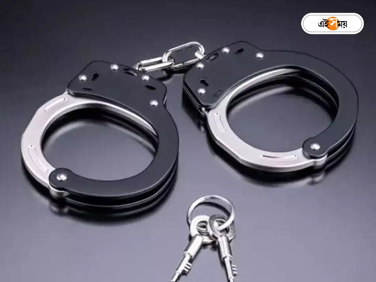 নামী কোম্পানির মোড়কে বিকোচ্ছে নকল তেল ও প্রসাধনী! সামশেরগঞ্জে পুলিশি তল্লাশিতে প্রকাশ্যে চাঞ্চল্যকর তথ্য – duplicate hair oil and make up products factory found in murshidabad baharampur