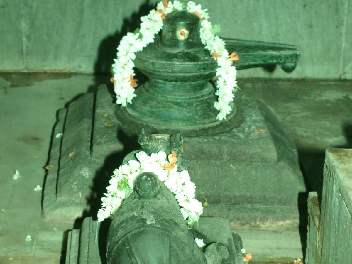 Maragatha Lingam Temples,மரகத லிங்கத்தின் சிறப்புகள் என்ன? : தமிழகத்தில் மரகத  லிங்கம் உள்ள கோயில்கள் விபரம் - emerald lingam temples list; maragatha  lingam temples in tamilnadu ...