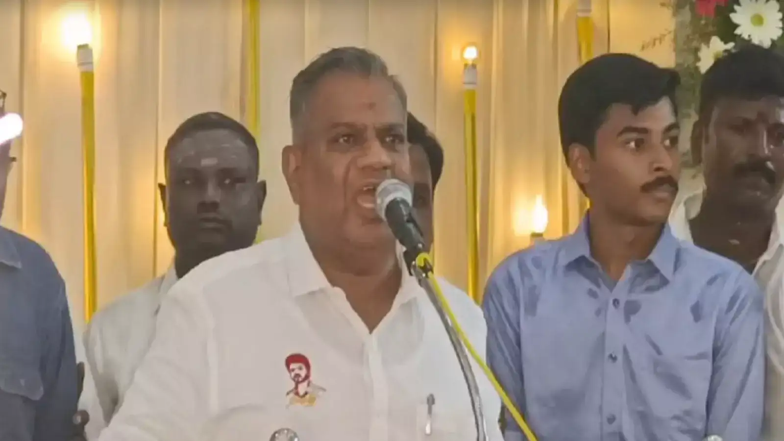 தளபதியை தமிழ்நாட்டின் முதல்-அமைச்சராக அமர வைக்க வேண்டும்-தமிழக வெற்றி கழகத்தின் பொது செயலாளர் புஸ்ஸி ஆனந்த்! 