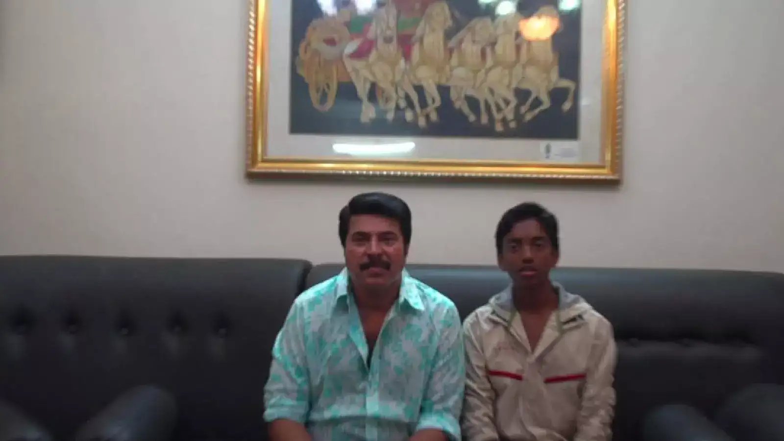 നീ പറയാറില്ലേ..എല്ലാ ആപത്തിൽ നിന്നും രക്ഷിക്കാൻ കാവൽ മാലാഖയെ പോലെ ഒരാൾ വരുമെന്ന്! എന്റെ ജീവിതത്തിൽ ഈ അയാൾ മമ്മുക്കയാണ്