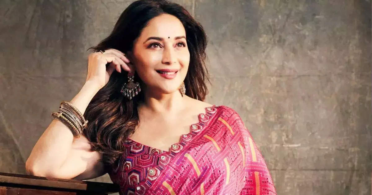 Madhuri Dixit Stunning Bold Look Viral In Pre Draped Saree Gown Dress ...