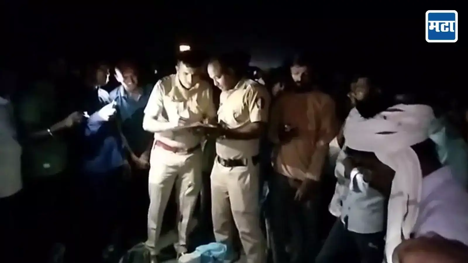 Wardha News : शेतातून फवारणी आटोपून परतताना वाटेत अनर्थ, नायलॉन मांजा गळ्यात अडकला; कष्टकरी शेतकऱ्याचा जागीच करुण अंत Wardha News : शेतातून फवारणी आटोपून परतताना वाटेत अनर्थ, नायलॉन मांजा गळ्यात अडकला; कष्टकरी शेतकऱ्याचा जागीच करुण अंत