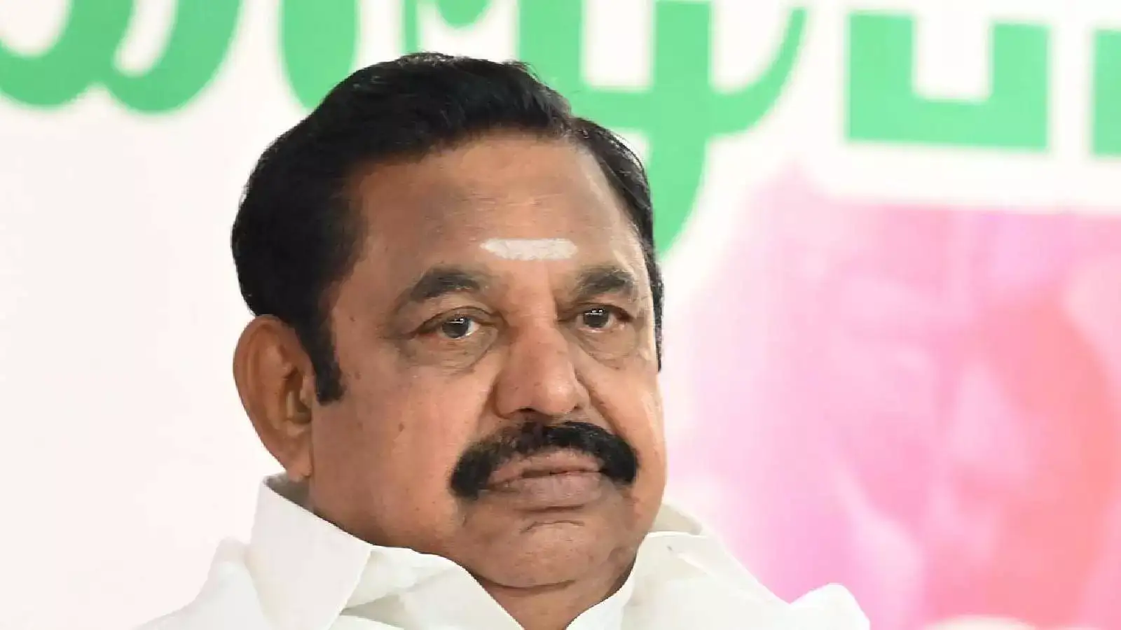 எடப்பாடி மீது துரும்பு பட்டாலும்...பாஜகவினர் கண்ணில் கண்ணீர் வந்துவிடும்... கே.பி. ராமலிங்கம்! 