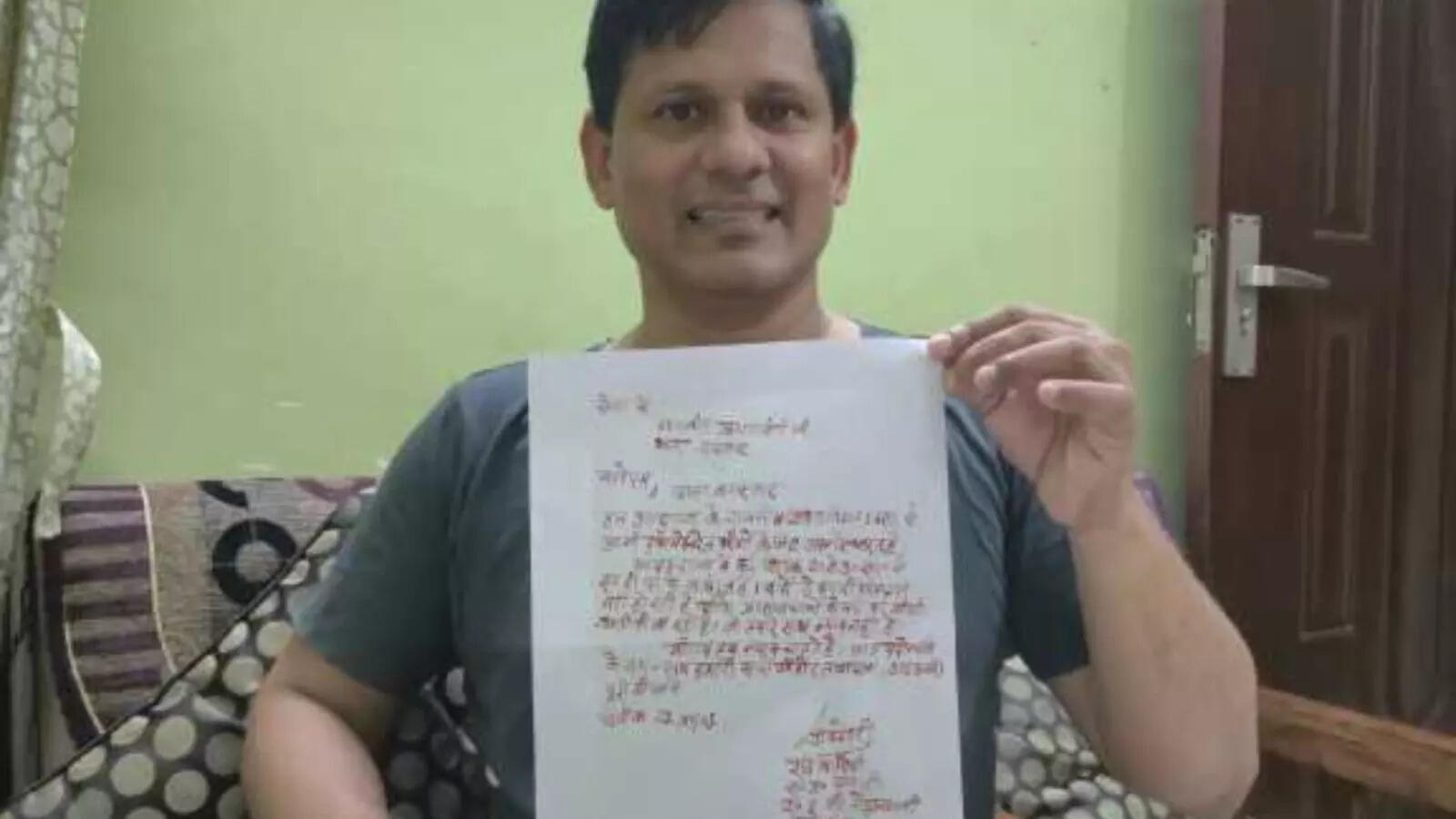 రక్తంతో ప్రధాని మోదీకి లేఖ, ఫొటో వైరల్.. ఎవరు, ఎందుకు రాశారంటే?