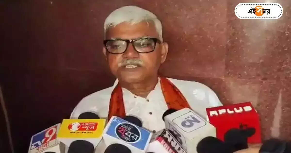 Bidyut Chakraborty : প্রাক্তন হলেও উপাচার্যের বাংলোতেই বহাল তবিয়তে – even though his tenure ended seven days ago former visva bharati vice chancellor vidyut chakraborty still has not left the government bungalow