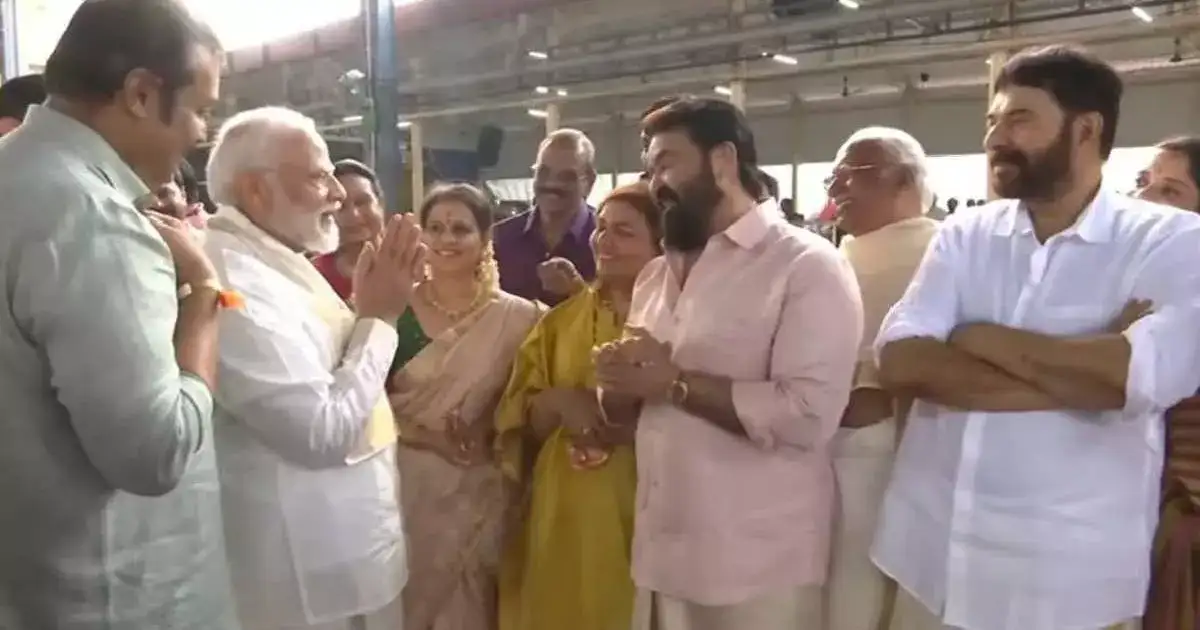 Mammootty: மோடி கையெடுத்து கும்பிட்டும், கையை கட்டிக் கொண்டு நின்றாரா மம்மூட்டி? 