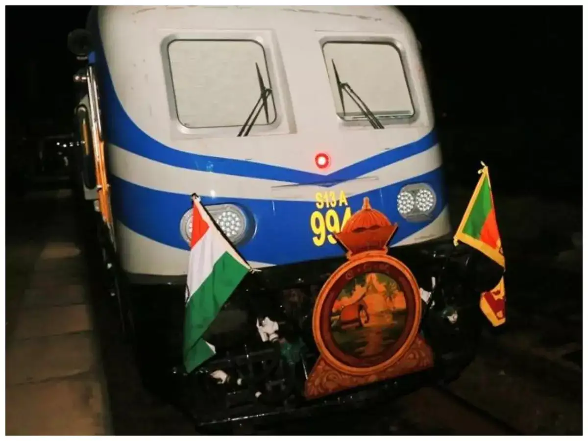 'யாழ்நிலா' சொகுசு ரயில் சேவை தொடக்கம்... டிக்கெட் எவ்வளவு தெரியுமா? 