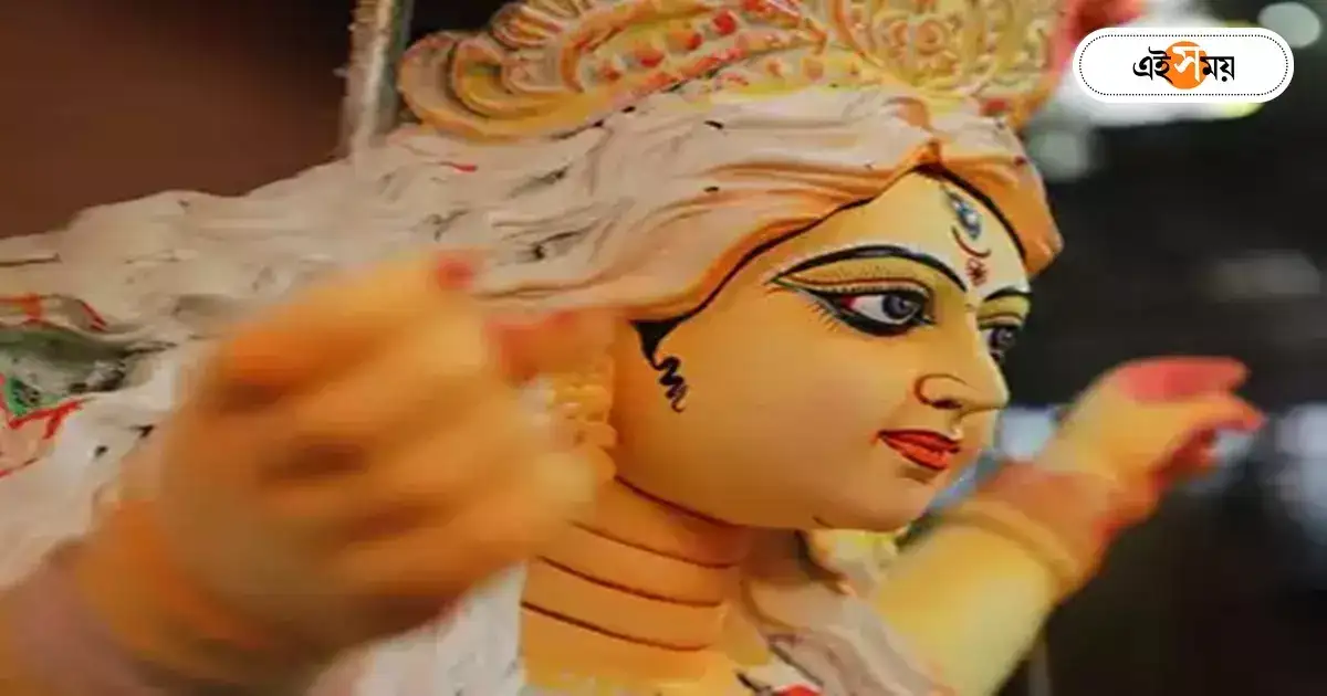 অ্যাসিডে পোড়া দুর্গাদের নিয়ে অন্য মহালয়ার প্রস্তুতি শহরে অ্যাসিডে পোড়া দুর্গাদের নিয়ে অন্য মহালয়ার প্রস্তুতি শহরে