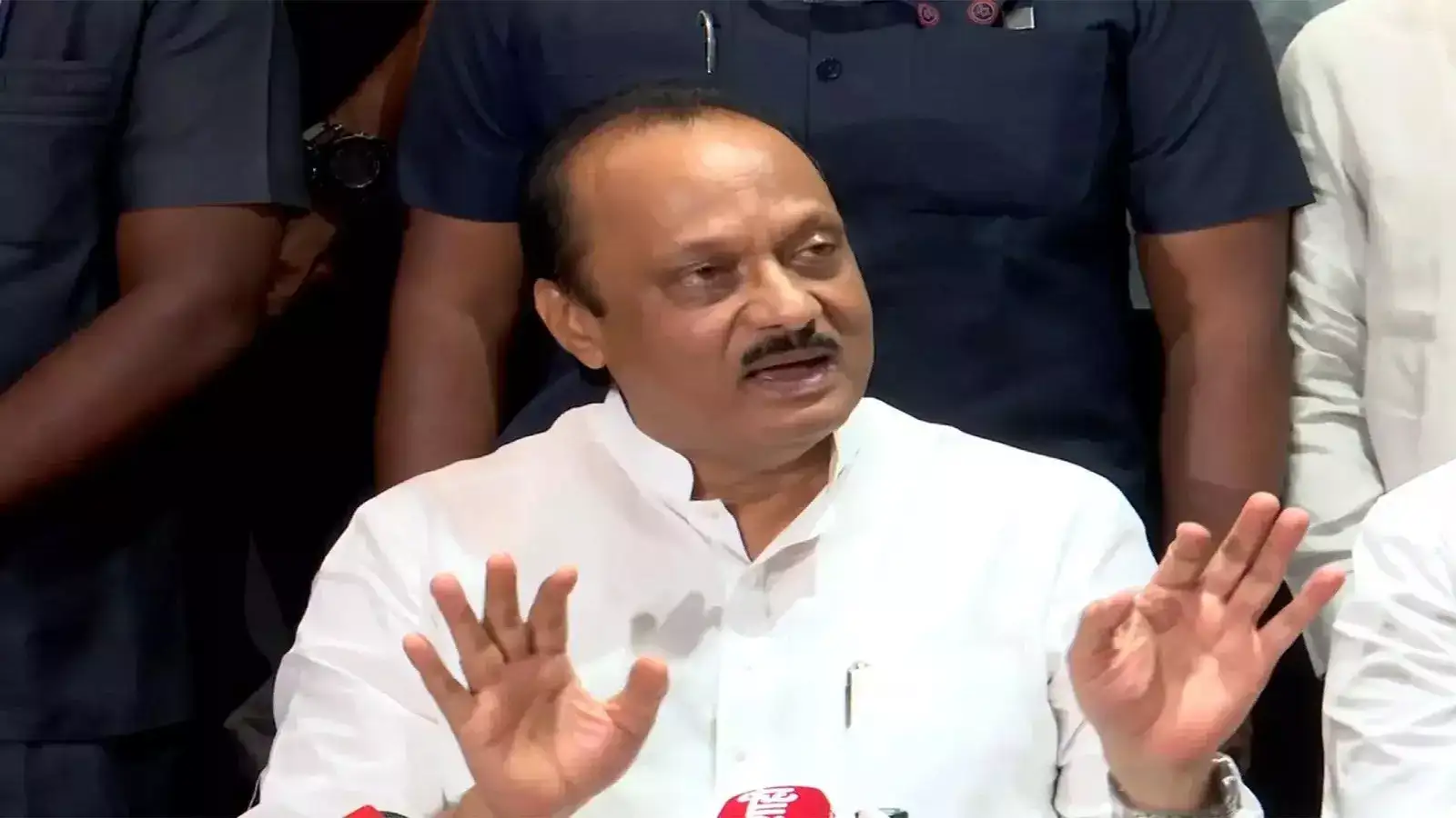 Ajit Pawar: स्थानिक स्वराज्य संस्थांच्या निवडणुका ‘स्वबळा’वर? उपमुख्यमंत्री अजित पवार यांचे संकेत Ajit Pawar: स्थानिक स्वराज्य संस्थांच्या निवडणुका ‘स्वबळा’वर? उपमुख्यमंत्री अजित पवार यांचे संकेत