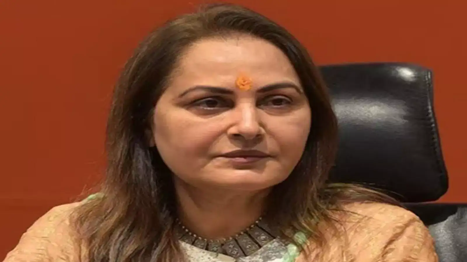 Jaya Prada Moradabad Court,एक्ट्रेस जया प्रदा के खिलाफ एक बार फिर गैर  जमानती वारंट, जानिए किस मामले में कोर्ट ने की कार्रवाई - moradabad court  non bailable warrant once again ...