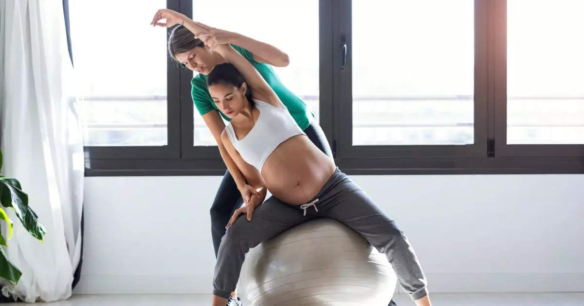 Pregnant women should make this prenatal exercise a part of their daily routine, muscles will be strengthened and the mind will also remain cool