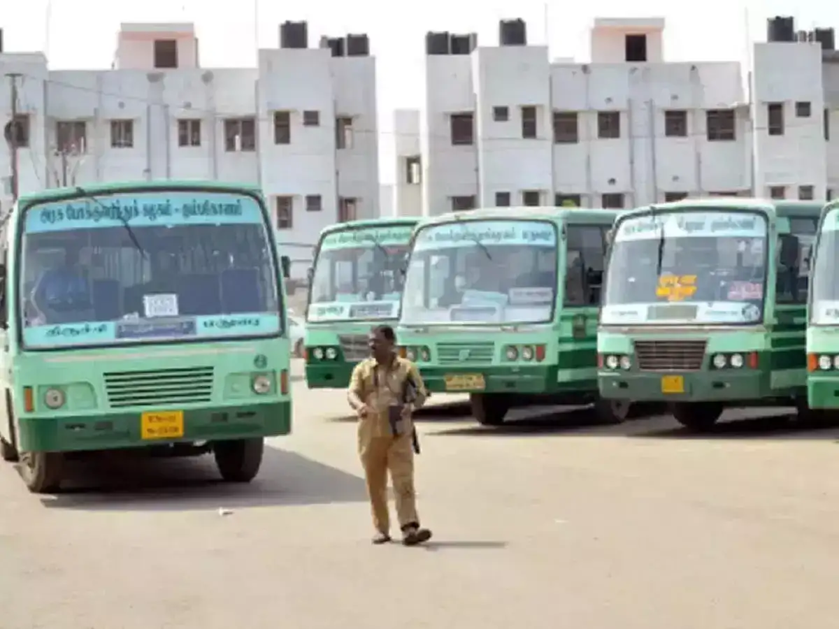 ஆயுத பூஜை விடுமுறை... வரும் புதன்கிழமை சிறப்பு அறிவிப்பு... TNSTC பேருந்து வசதியை மிஸ் பண்ணிடாதீங்க! 