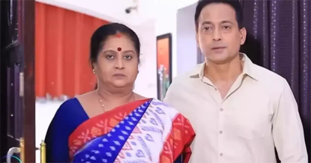 வந்ததும் சண்டையை ஆரம்பித்த ஈஸ்வரி.. மல்லுக்கட்டும் ராதிகாவின் அம்மா: கச்சேரி ஆரம்பம்.! 