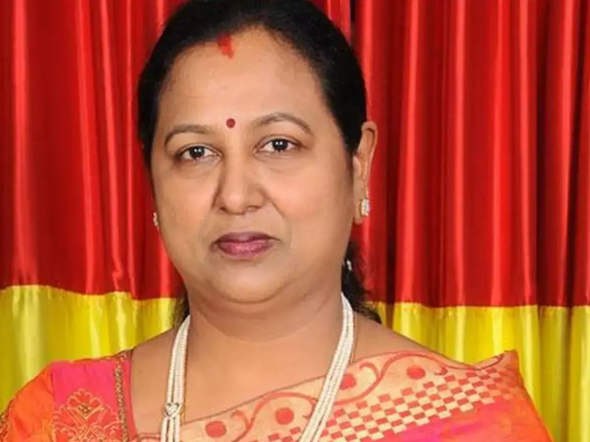 வங்கி கணக்கை முடக்கி மிரட்டினாங்க.. ஜெயலலிதா மாதிரி முடிவெடுத்தேன்.. பாஜக குறித்து பகீர் கிளப்பிய பிரேமலதா! 