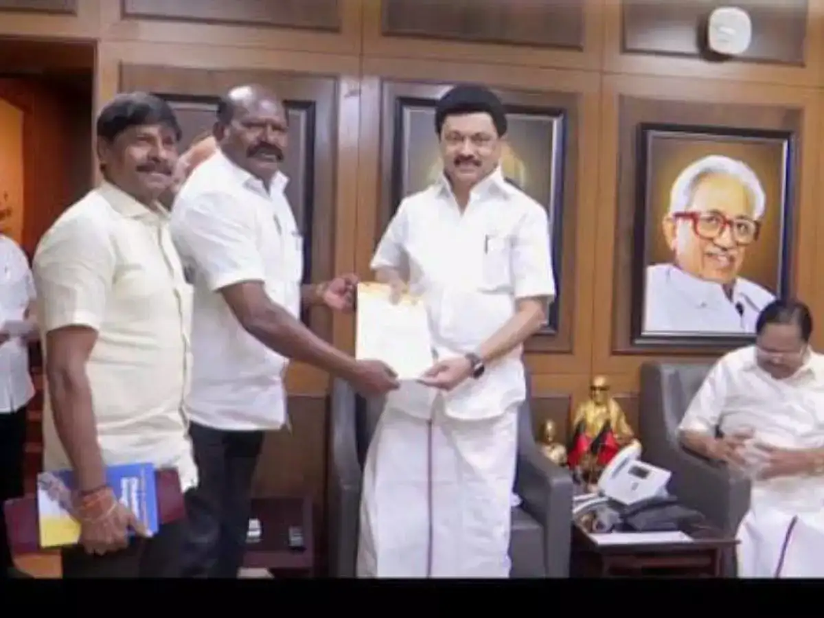 திமுகவுக்கு ஆதரவு தந்த சமக.. முதல்வரை சந்தித்த எர்ணாவூர் நாராயணன் - இது சரத்குமார் கட்சி இல்லீங்க..! 