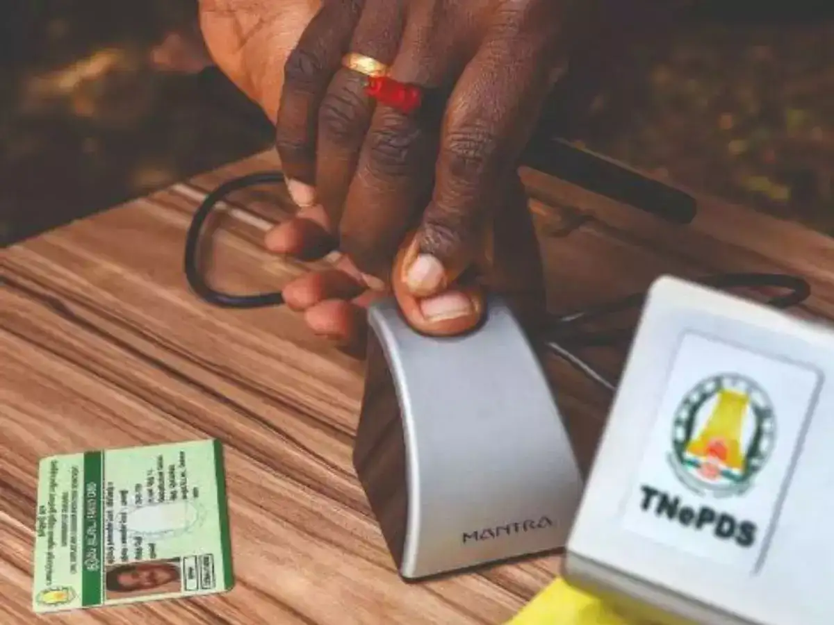 ரேஷன் அட்டைதாரர்களுக்கு 6000 நிவாரணத் தொகை: இன்று முதல்.. உடனே முந்துங்க! 