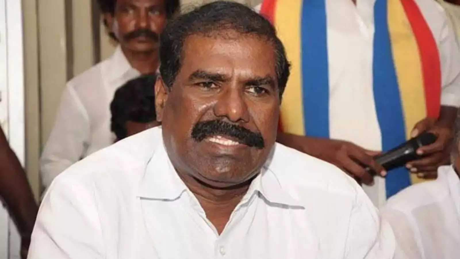 அறிவாலயத்தில் சுயமரியாதையை அடகு வைத்த அடியாள் சிவசங்கருக்கு சமூகநீதி பற்றி என்ன தெரியும்? வரிந்துக்கட்டிய ஜிகே மணி! 