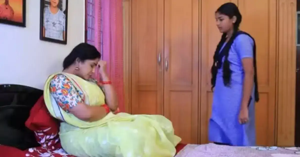 மயூவை திட்டி தீர்த்த கமலா.. அம்மாவை விளாசிய ராதிகா: குற்றவுணர்ச்சியில் கோபி! 