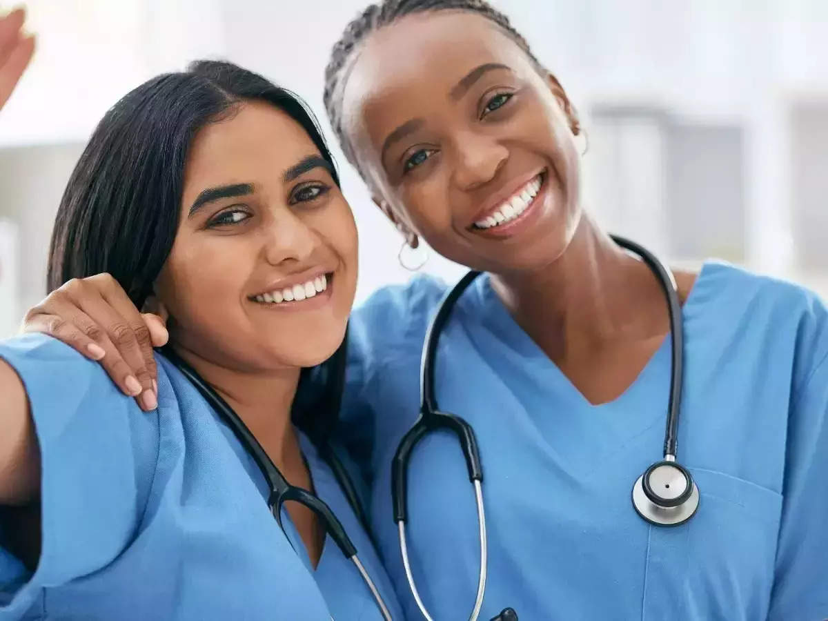 Pekerjaan perawat di Kuwait… Bagaimana ujiannya, wawancaranya dan siapa yang bertanggung jawab?  Pengumuman pemerintah!
