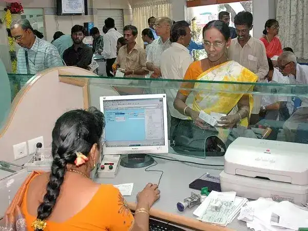 ஃபிக்சட் டெபாசிட் திட்டத்தில் அதிக வருமானம்.. வட்டியை உயர்த்திய வங்கிகள்! 