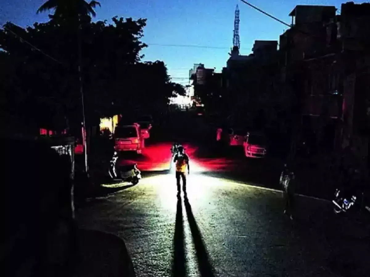 தேர்தல் முடியட்டும்... Tangedco இறக்கும் மொபைல் ஆப் பிளான்... கரண்ட் பிரச்சினைக்கு சூப்பர் ஐடியா! 