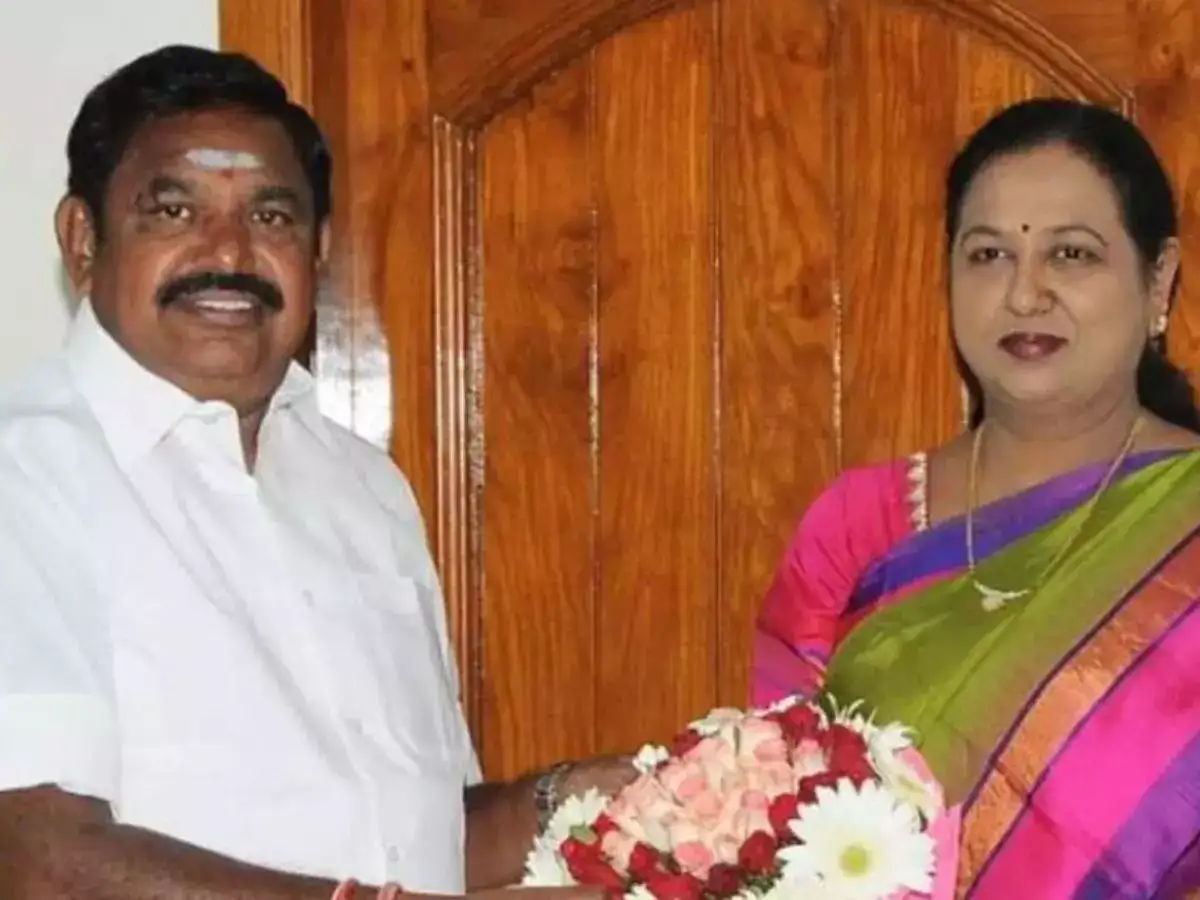 பிரேமலதா சொன்ன ஒரு வார்த்தை.. தேமுதிக அலுவலகத்திற்கு சென்ற ஈபிஎஸ்.. 'பாக்கு வெத்தல மாத்தியாச்சு'! 