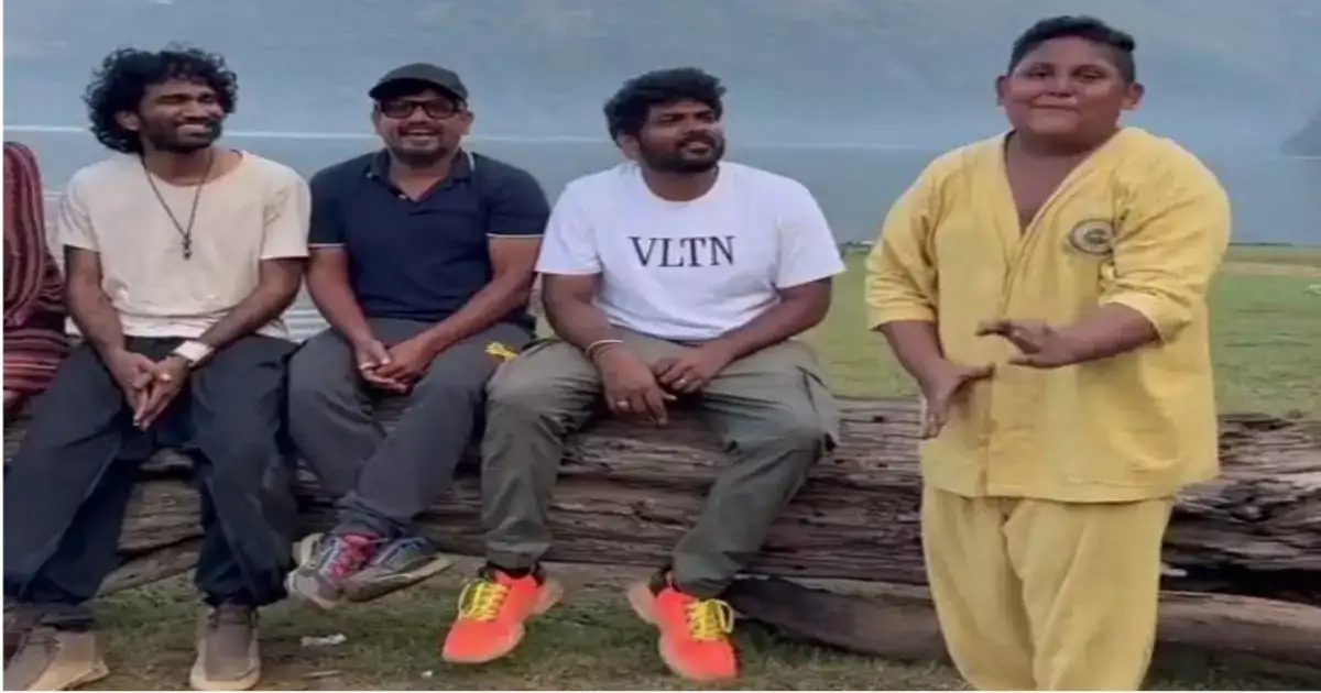 LIC movie : இது டைரக்டர் சோஃபா.. இது ஹீரோ சோஃபா : LIC படக்குழுவினரை விற்றுகாட்டிய சென்னை நிஃப்யா பர்னிச்சர் சோஃபா பாய் !! க்யூட் வீடியோ !! 