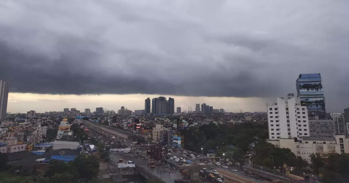 Kolkata Rain : বিকেলেই আঁধার নামল শহরে! ৪ জেলার কয়েক ঘণ্টার মধ্যে ব্যাপক বর্ষণের পূর্বাভাস – rain started in kolkata in the afternoon on 13th september 2023