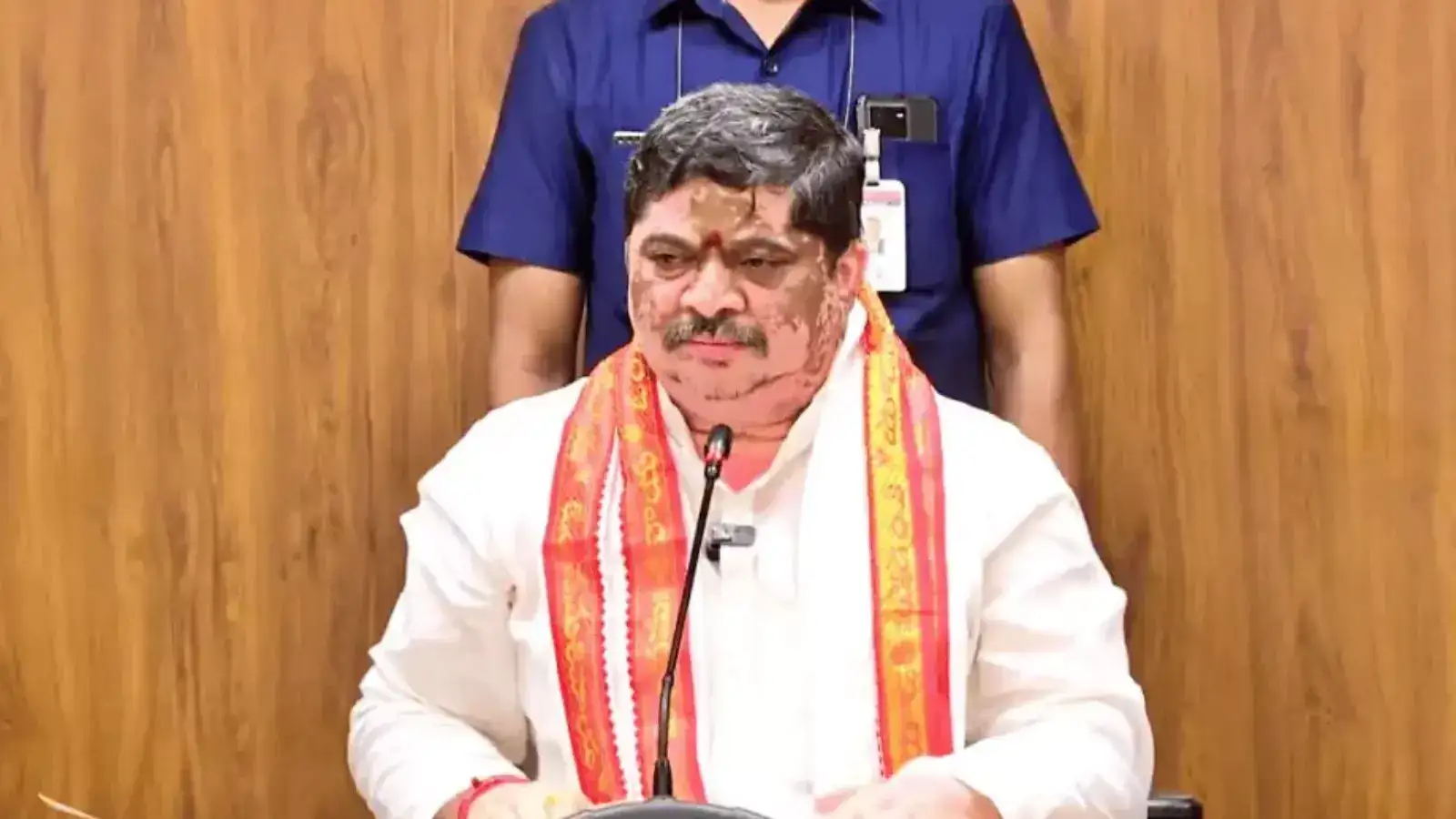 బీసీలకు 42 శాతం రిజర్వేషన్.. మంత్రి పొన్నం కీలక ప్రకటన