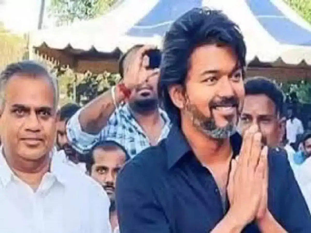 விஜய்-ன் அரசியல் மூவ்.? 234 தொகுதி.. மாணவர்களை வைத்து மாஸ்டர் பிளான்.. 