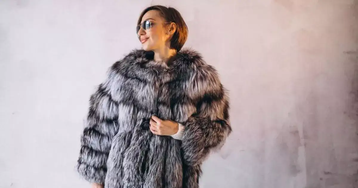 Tips To Wash Fur Coat Without Ruining It,ड्राई क्लीनिंग की नहीं जरूरत ...