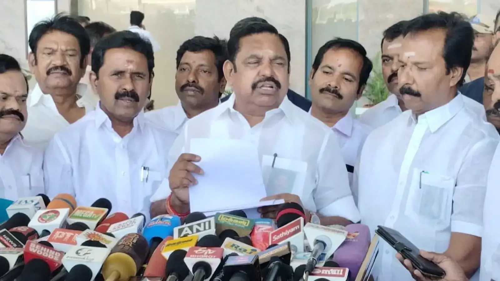 வன்னியர்களுக்கான இட ஒதுக்கீடு முடிந்து போன விஷயம்... எடப்பாடி பழனிசாமி! 