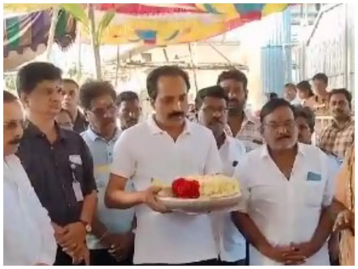 ஆதித்யா எல் 1 திட்டம் வெற்றி பெற வேண்டி இஸ்ரோ விஞ்ஞானிகள் திருப்பதி உட்பட கோவல்களில் சிறப்பு வழிபாடு! 