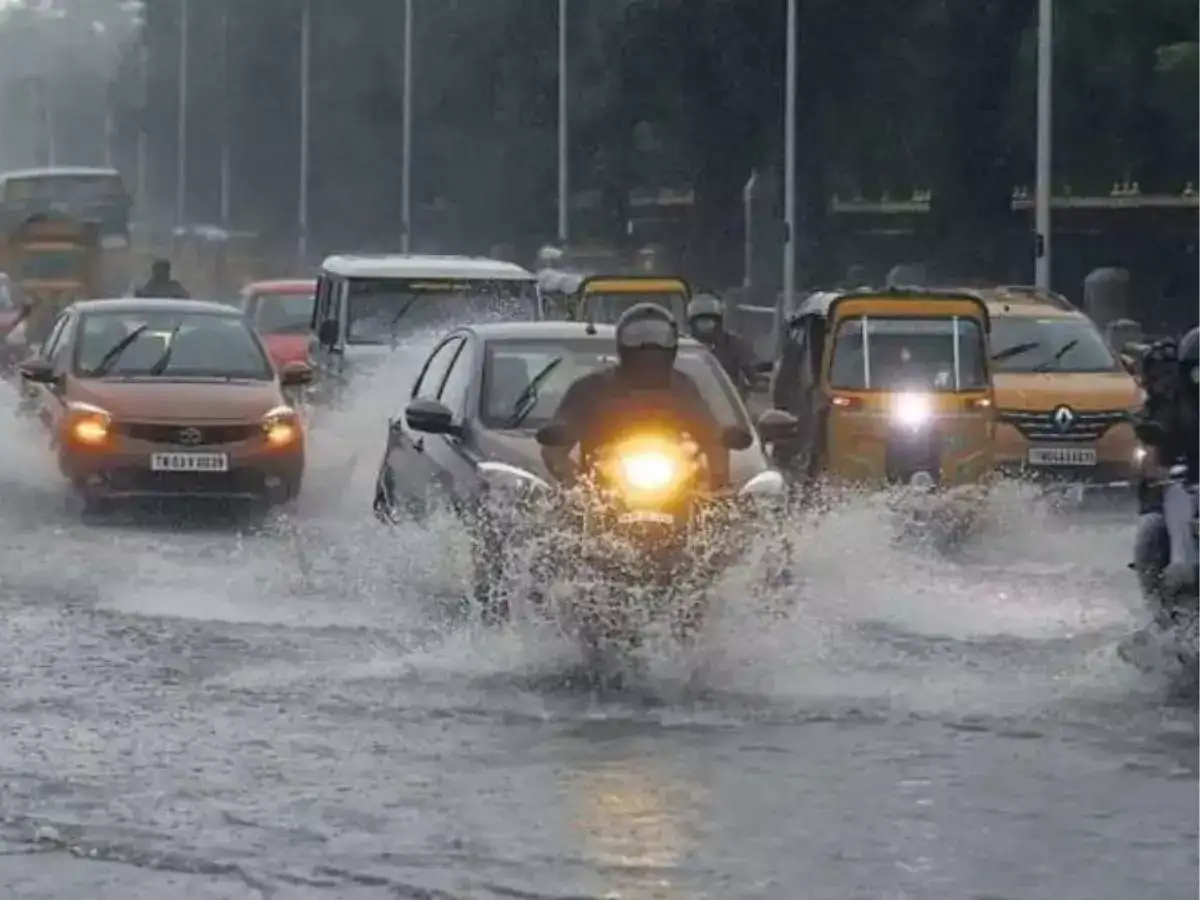 மிரட்டப்போகும் கனமழை... ஆரஞ்ச், மஞ்சள் அலர்ட்.. இந்திய வானிலை மையம் எச்சரிக்கை! 