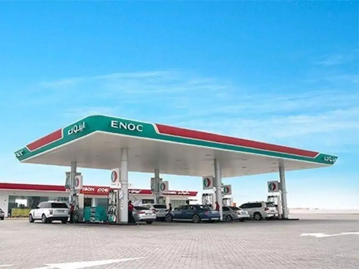 துபாய் போலீஸ் செஞ்ச பலே ஏற்பாடு... எதும் பிரச்சினையா? நேரா பெட்ரோல் பங்க் போயிடுங்க! 