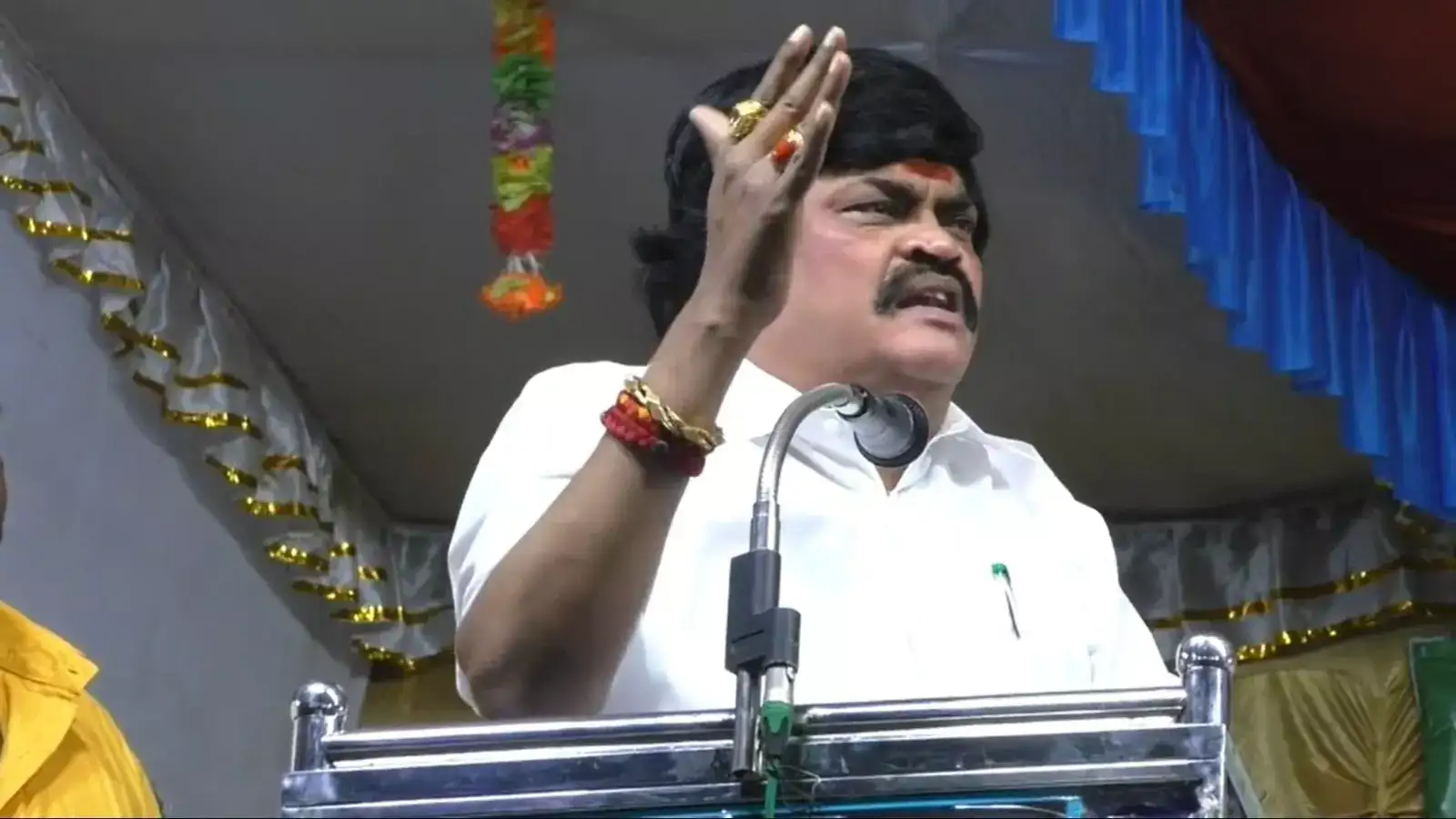 73 ஆண்டுகளாக தமிழகத்தை ஆண்ட கட்சிகள் வாங்கிய கடனை 4 ஆண்டுகளில் வாங்கிய திமுக! ராஜேந்திர பாலாஜி பரபர குற்றச்சாட்டு! 