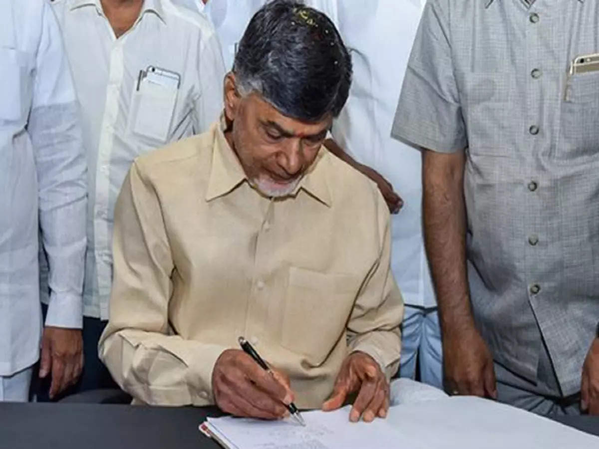 రాష్ట్ర ప్రజలకు ఆయన బహిరంగ లేఖ