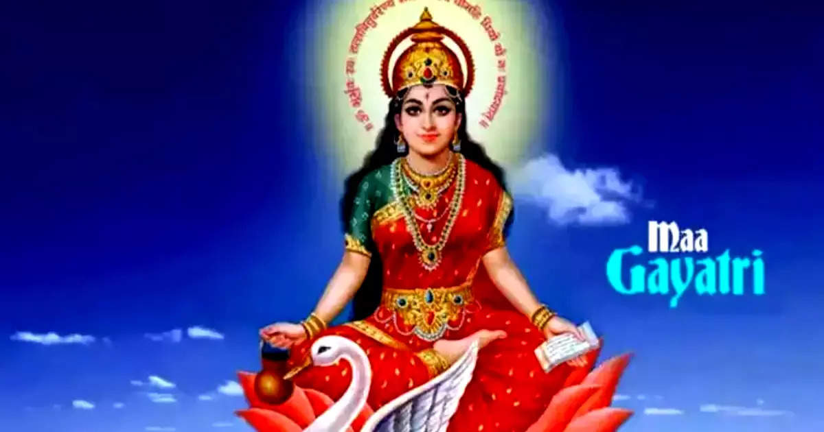 VISHNU ART | Gayatri devi, Devi images hd, Lakshmi images